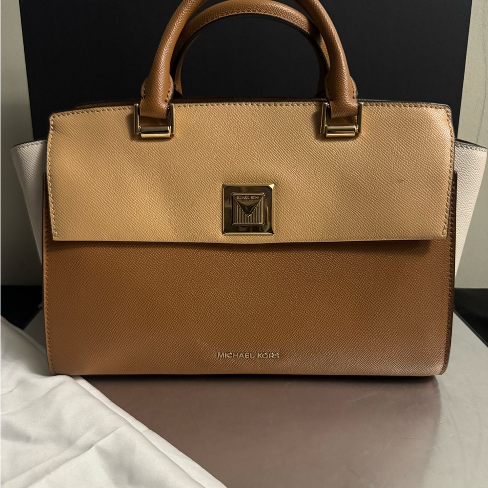 Michael Kors Satchel Tote